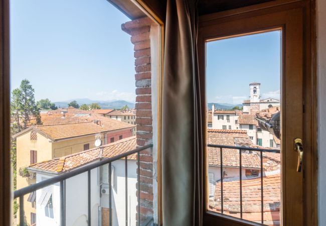 Apartamento en Lucca - Panoramic penthouse with views and elevator in Lucca Apartamento en Lucca - Panoramic penthouse with views and elevator in Lucca