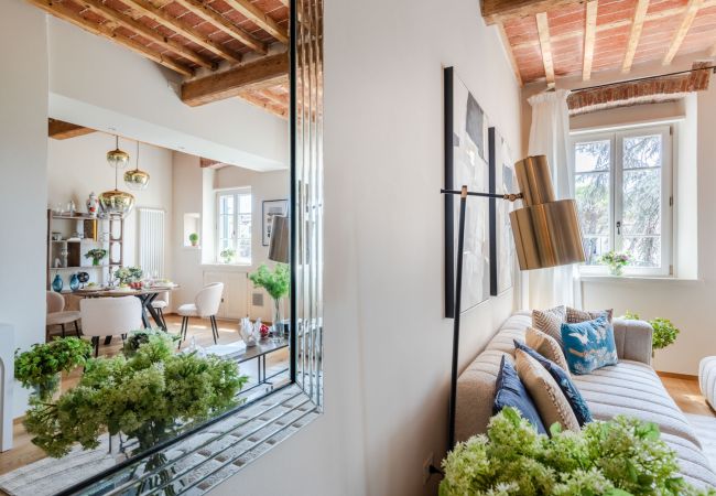 Apartamento en Lucca - Contemporary 2 Bedrooms 2 Bathrooms Apartment Apartamento en Lucca - Contemporary 2 Bedrooms 2 Bathrooms Apartment