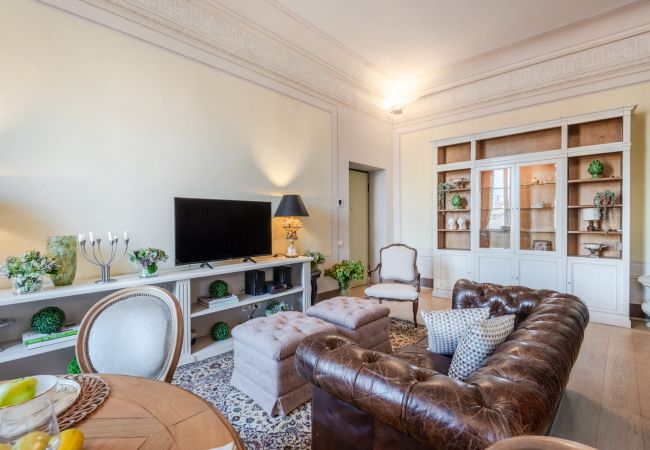 Apartamento en Lucca - Timeless Palazzo: a historic haven in the heart of Lucca Apartamento en Lucca - Timeless Palazzo: a historic haven in the heart of Lucca