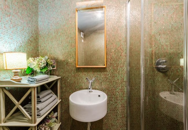 Apartamento en Lucca - Timeless Palazzo: a historic haven in the heart of Lucca Apartamento en Lucca - Timeless Palazzo: a historic haven in the heart of Lucca