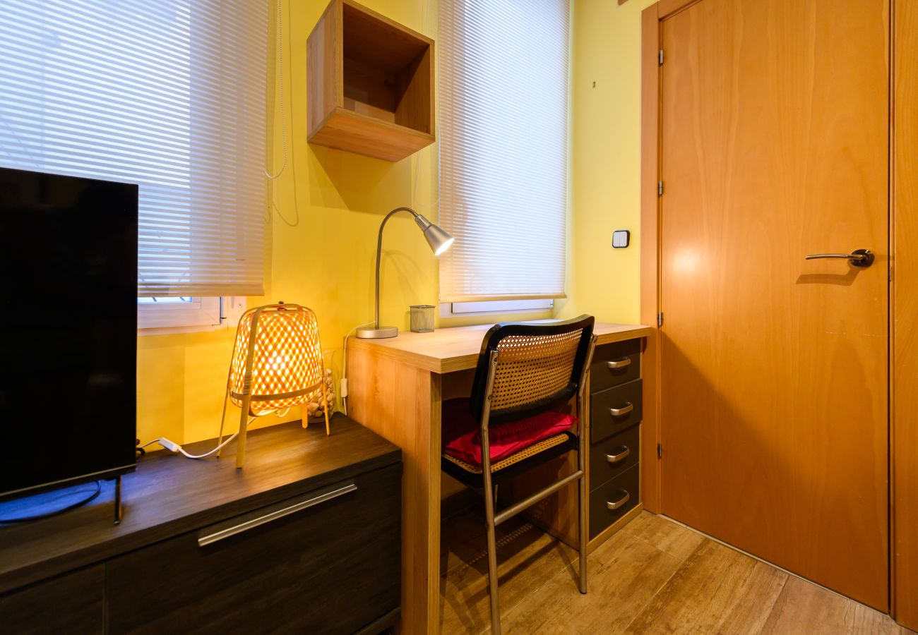 Estudio en Madrid - Encantadora vivienda a pocos minutos del metro Lavapies .Temporal  Estudio en Madrid - Encantadora vivienda a pocos minutos del metro Lavapies .Temporal