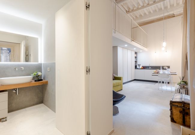 Apartamento en Lucca - Contemporary Apartment with Private Outdoor in Lucca Apartamento en Lucca - Contemporary Apartment with Private Outdoor in Lucca