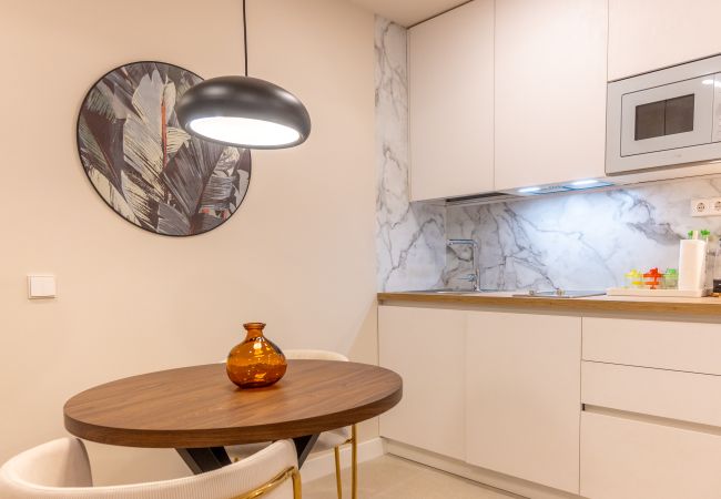 Estudio en Madrid - Liria: Un Espacio de Elegancia y Confort en el Corazón de la Ciudad Estudio en Madrid - Liria: Un Espacio de Elegancia y Confort en el Corazón de la Ciudad