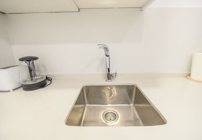 Apartamento en Madrid - Confort y estilo urbano: tu piso perfecto con 3 habitaciones  Apartamento en Madrid - Confort y estilo urbano: tu piso perfecto con 3 habitaciones