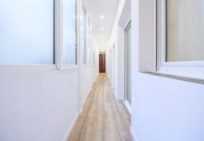 Apartamento en Madrid - Confort y estilo urbano: tu piso perfecto con 3 habitaciones  Apartamento en Madrid - Confort y estilo urbano: tu piso perfecto con 3 habitaciones