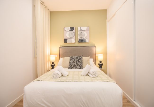 Apartamento en Madrid - Confort y estilo urbano: tu piso perfecto con 3 habitaciones  Apartamento en Madrid - Confort y estilo urbano: tu piso perfecto con 3 habitaciones