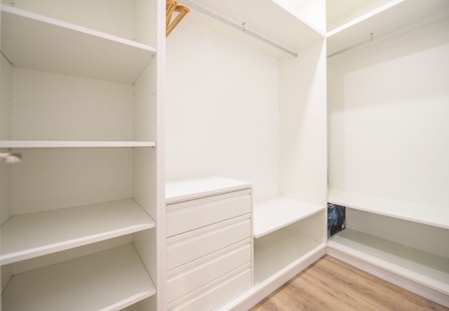 Apartamento en Madrid - Confort y estilo urbano: tu piso perfecto con 3 habitaciones  Apartamento en Madrid - Confort y estilo urbano: tu piso perfecto con 3 habitaciones