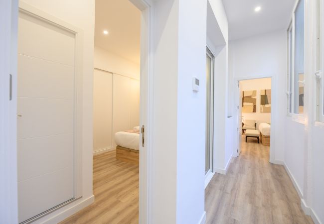 Apartamento en Madrid - Confort y estilo urbano: tu piso perfecto con 3 habitaciones  Apartamento en Madrid - Confort y estilo urbano: tu piso perfecto con 3 habitaciones