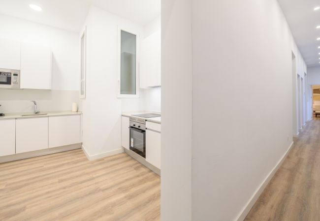 Apartamento en Madrid - Confort y estilo urbano: tu piso perfecto con 3 habitaciones  Apartamento en Madrid - Confort y estilo urbano: tu piso perfecto con 3 habitaciones