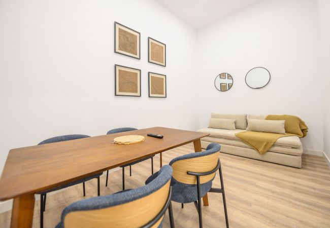 Apartamento en Madrid - Confort y estilo urbano: tu piso perfecto con 3 habitaciones  Apartamento en Madrid - Confort y estilo urbano: tu piso perfecto con 3 habitaciones