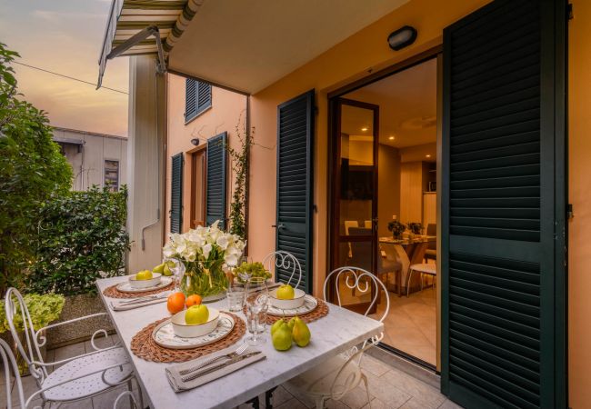 Apartamento en Lucca - Smart Apartment with Outdoor and Private Parking Apartamento en Lucca - Smart Apartment with Outdoor and Private Parking