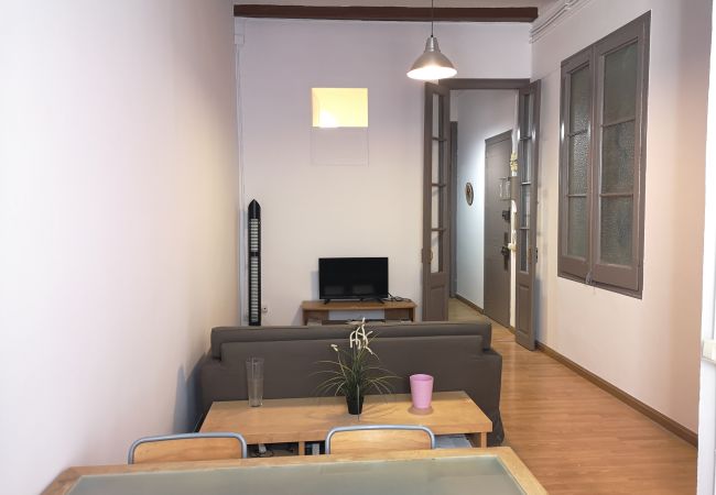 Apartamento en Barcelona - GRACIA PURA, 2 dormitorios, situación excelente Apartamento en Barcelona - GRACIA PURA, 2 dormitorios, situación excelente