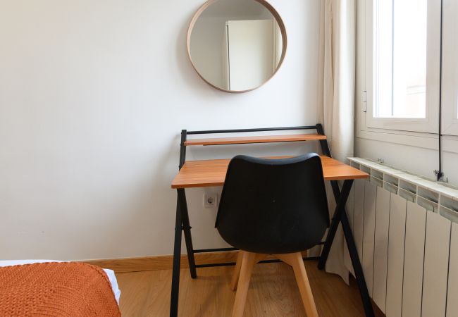 Apartamento en Madrid - Charmartin 4 Torres: 2 dormitorios ideal para familias y viajeros de negocios .Temporal Apartamento en Madrid - Charmartin 4 Torres: 2 dormitorios ideal para familias y viajeros de negocios .Temporal