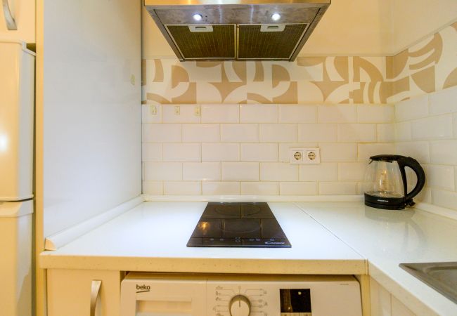 Apartamento en Madrid - Acogedor piso de 1 dormitorio a poco metros del centro de la Ciudad .Temporal Apartamento en Madrid - Acogedor piso de 1 dormitorio a poco metros del centro de la Ciudad .Temporal