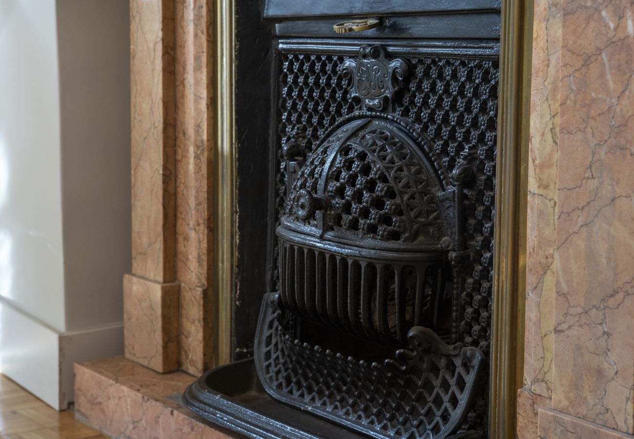 Apartamento en Madrid - Acogedor piso con balcones en el centro de Madrid , a unos pasos de la Plaza Mayor .Temporal Apartamento en Madrid - Acogedor piso con balcones en el centro de Madrid , a unos pasos de la Plaza Mayor .Temporal