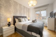 Apartamento en Madrid - Amplio piso de 3 dormitorios y 2 baños en Residencial con Piscina, Pádel_ Madrid 