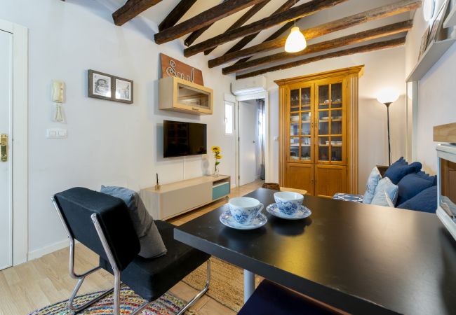 Apartamento en Madrid - Piso de 2 dormitorios a pasos del Museo Reina Sofía: confort y ubicación perfecta en Madrid .Temporal Apartamento en Madrid - Piso de 2 dormitorios a pasos del Museo Reina Sofía: confort y ubicación perfecta en Madrid .Temporal