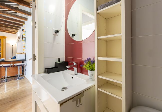 Apartamento en Madrid - Piso de 2 dormitorios a pasos del Museo Reina Sofía: confort y ubicación perfecta en Madrid .Temporal Apartamento en Madrid - Piso de 2 dormitorios a pasos del Museo Reina Sofía: confort y ubicación perfecta en Madrid .Temporal