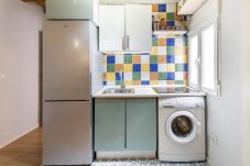 Apartamento en Madrid - Piso de 2 dormitorios a pasos del Museo Reina Sofía: confort y ubicación perfecta en Madrid 