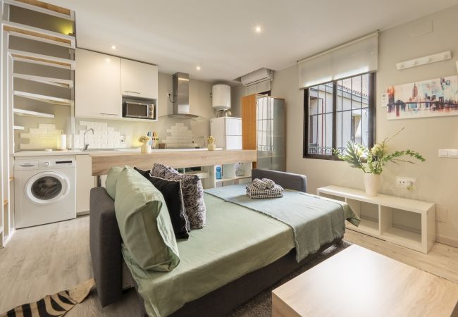 Apartamento en Madrid - Dúplex con encanto en Chamberí : Comodidad y diseño en dos niveles .Temporal  Apartamento en Madrid - Dúplex con encanto en Chamberí : Comodidad y diseño en dos niveles .Temporal