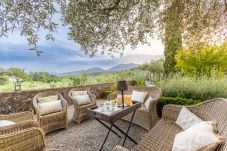 Villa en Lucca - Romantic Farmhouse with Oversize Panoramic Pool