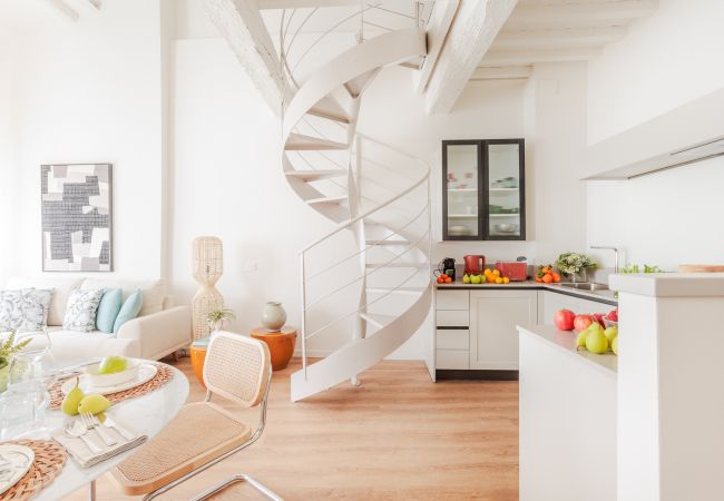 Apartamento en Lucca - 2 Bedrooms Apartment with Elevator in a Smart Location Apartamento en Lucca - 2 Bedrooms Apartment with Elevator in a Smart Location