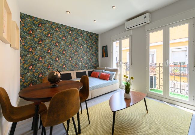 Apartamento en Madrid - Piso de 2 dormitorios con balcón en Madrid Apartamento en Madrid - Piso de 2 dormitorios con balcón en Madrid