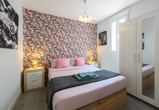Apartamento en Madrid - Piso de 2 dormitorios con balcón en Madrid Apartamento en Madrid - Piso de 2 dormitorios con balcón en Madrid