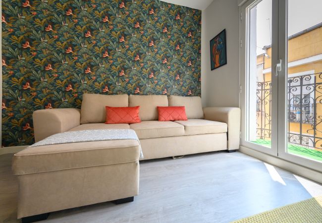 Apartamento en Madrid - Piso de 2 dormitorios con balcón en Madrid Apartamento en Madrid - Piso de 2 dormitorios con balcón en Madrid