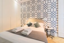 Apartamento en Madrid - Apartamento de Lujo en el Corazón de Madrid – Elegancia, Comodidad y Estilo en un Solo Espacio