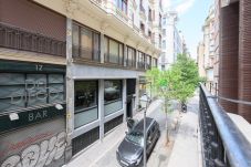 Apartamento en Madrid - Apartamento de Lujo en el Corazón de Madrid – Elegancia, Comodidad y Estilo en un Solo Espacio