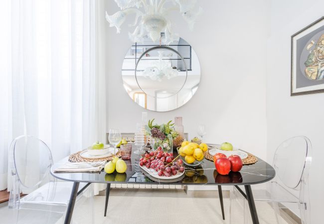 Apartamento en Lucca - The Atelier House Lucca, a Smart Duplex Apartment Apartamento en Lucca - The Atelier House Lucca, a Smart Duplex Apartment