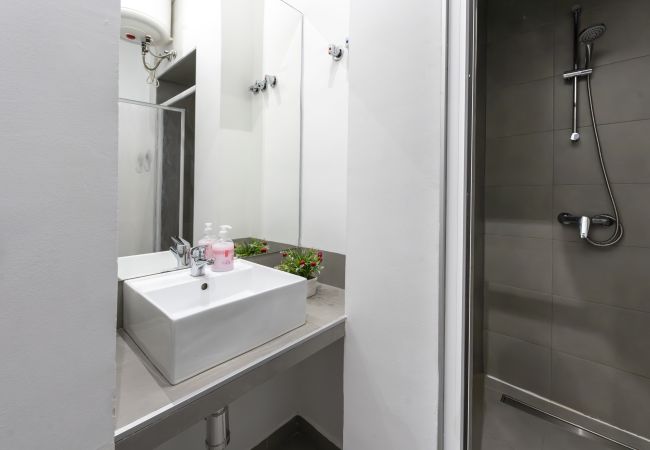 Appartement à Madrid - Modern Madrid Downtown Puerta Del Sol M (PRE2B) Appartement à Madrid - Modern Madrid Downtown Puerta Del Sol M (PRE2B)