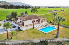 Domaine à Sa Pobla - Can Mussol 040 magnifique villa avec piscine privée, grand jardin, espace enfants, billard, ping pong et WiFi.