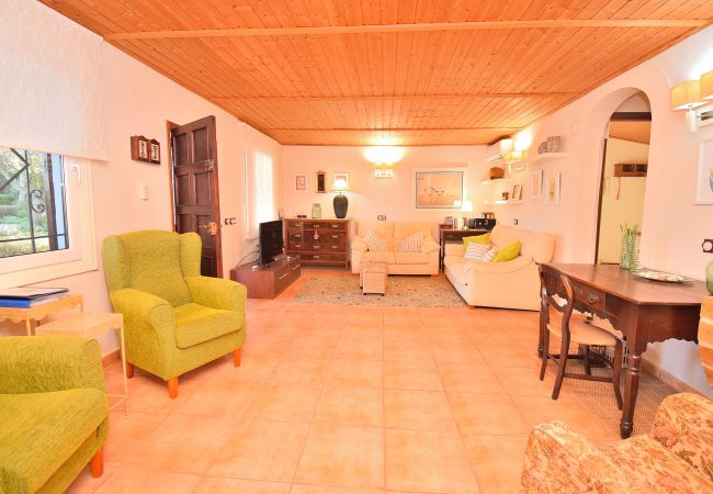 Domaine à Santa Margalida - Can Burguet 099 charmante finca à la campagne avec beau jardin, piscine privée et WiFi Domaine à Santa Margalida - Can Burguet 099 charmante finca à la campagne avec beau jardin, piscine privée et WiFi