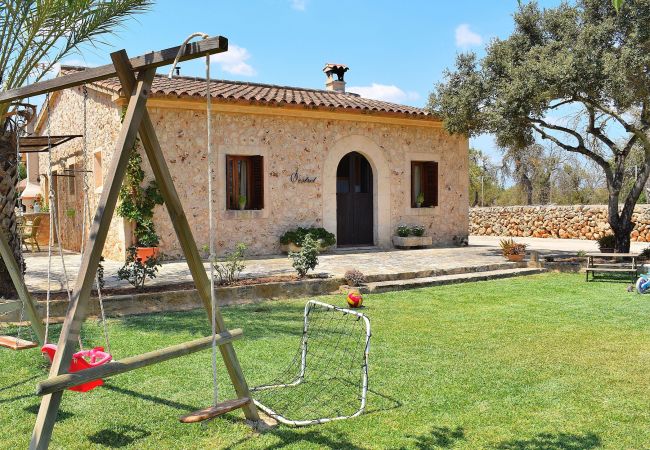 Domaine à Santa Margalida - S'Estret 184 magnifique finca avec piscine privée, terrasse, jardin agréable et tennis de table Domaine à Santa Margalida - S'Estret 184 magnifique finca avec piscine privée, terrasse, jardin agréable et tennis de table