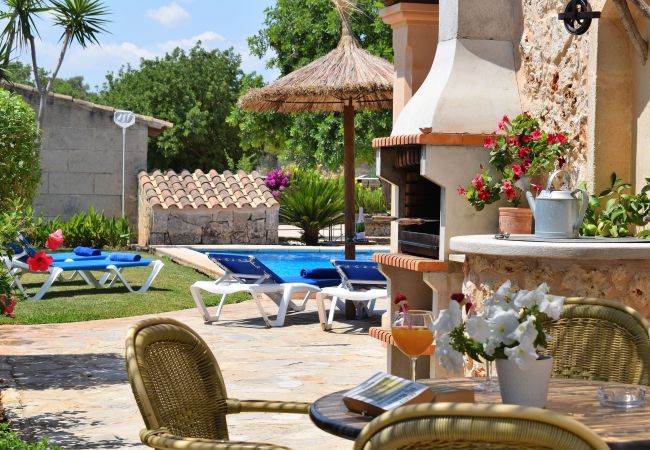Domaine à Santa Margalida - S'Estret 184 magnifique finca avec piscine privée, terrasse, jardin agréable et tennis de table Domaine à Santa Margalida - S'Estret 184 magnifique finca avec piscine privée, terrasse, jardin agréable et tennis de table