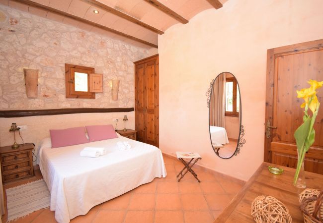 Domaine à Santa Margalida - S'Estret 184 magnifique finca avec piscine privée, terrasse, jardin agréable et tennis de table Domaine à Santa Margalida - S'Estret 184 magnifique finca avec piscine privée, terrasse, jardin agréable et tennis de table