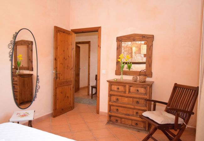 Domaine à Santa Margalida - S'Estret 184 magnifique finca avec piscine privée, terrasse, jardin agréable et tennis de table Domaine à Santa Margalida - S'Estret 184 magnifique finca avec piscine privée, terrasse, jardin agréable et tennis de table