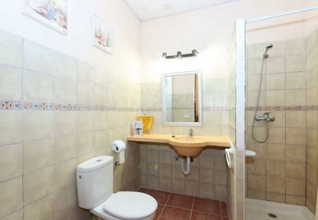 Maison à Petra - Es Forn 229 maison de village confortable avec piscine privée, terrasse et WiFi Maison à Petra - Es Forn 229 maison de village confortable avec piscine privée, terrasse et WiFi