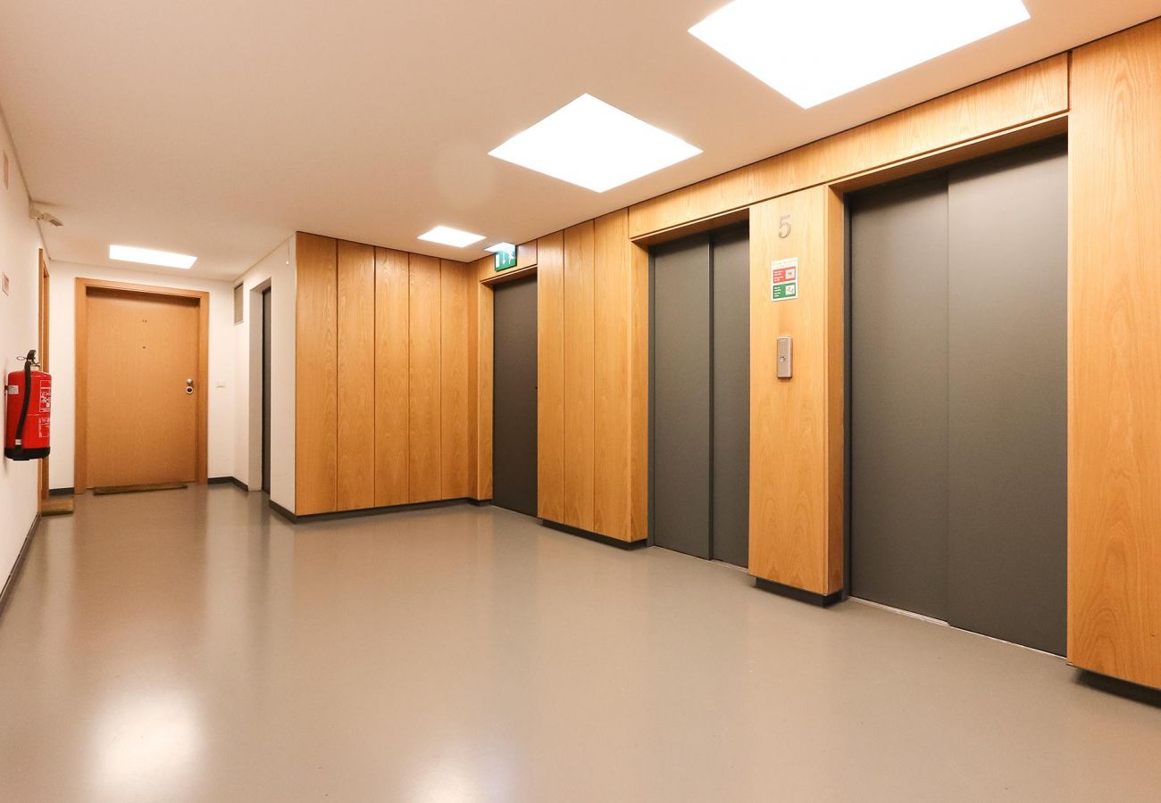MODERN & BRIGHT AVENIDAS NOVAS by HOMING MODERN & BRIGHT AVENIDAS NOVAS by HOMING