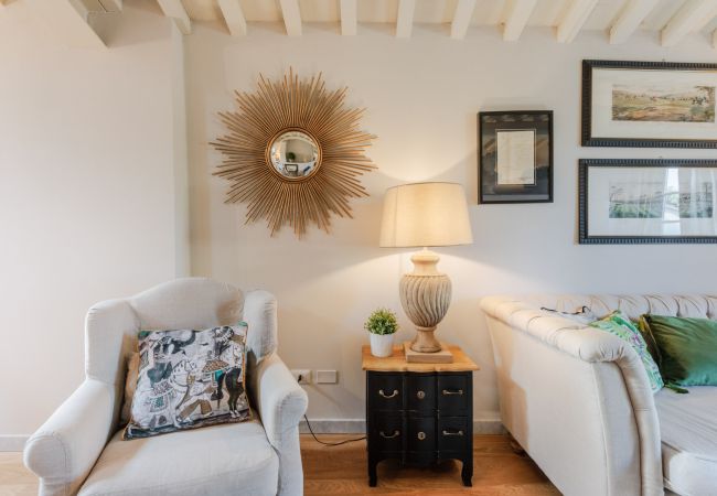 Appartement à Lucca - CASA LAURA UNWIND YOURSELF ON A LUXURY TERRACE IN LUCCA TOWN Appartement à Lucca - CASA LAURA UNWIND YOURSELF ON A LUXURY TERRACE IN LUCCA TOWN