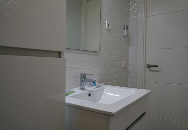 Appartement à Madrid - Apartment Downtown Madrid Chueca-Malasaña, 1 Room, 4 pax Appartement à Madrid - Apartment Downtown Madrid Chueca-Malasaña, 1 Room, 4 pax