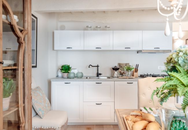 Appartement à Lucca - CASA BLANC: LUXURIOUS 1 BEDROOM APARTMENT INSIDE THE WALLS OF LUCCA IN A SMART LOCATION Appartement à Lucca - CASA BLANC: LUXURIOUS 1 BEDROOM APARTMENT INSIDE THE WALLS OF LUCCA IN A SMART LOCATION