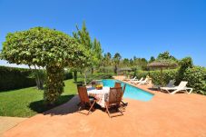Finca de vacances avec belle piscine et jardin