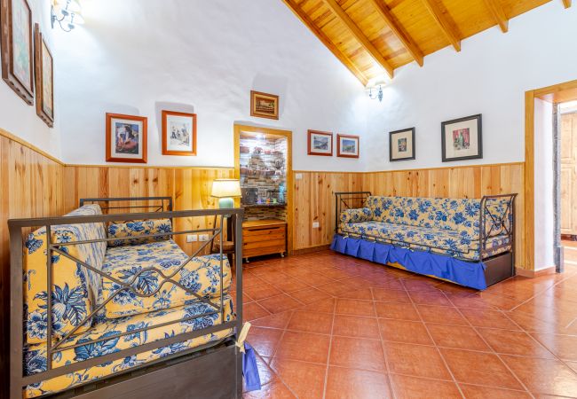 Maison à Moya - Mari House With Jacuzzi and BBQ by CanariasGetaway Maison à Moya - Mari House With Jacuzzi and BBQ by CanariasGetaway