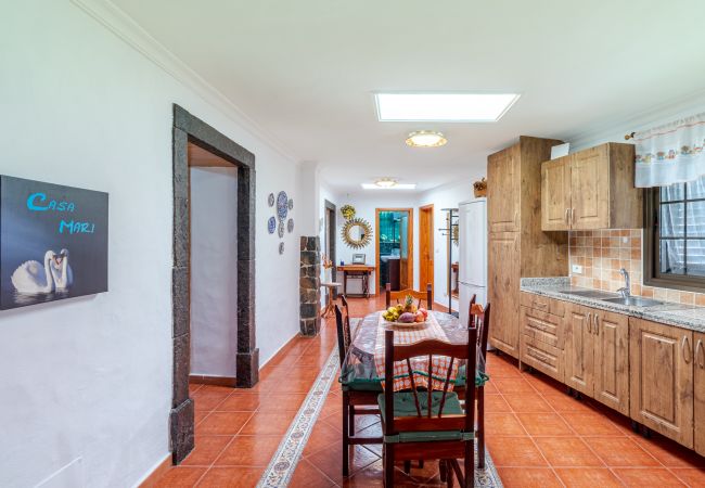 Maison à Moya - Mari House With Jacuzzi and BBQ by CanariasGetaway Maison à Moya - Mari House With Jacuzzi and BBQ by CanariasGetaway