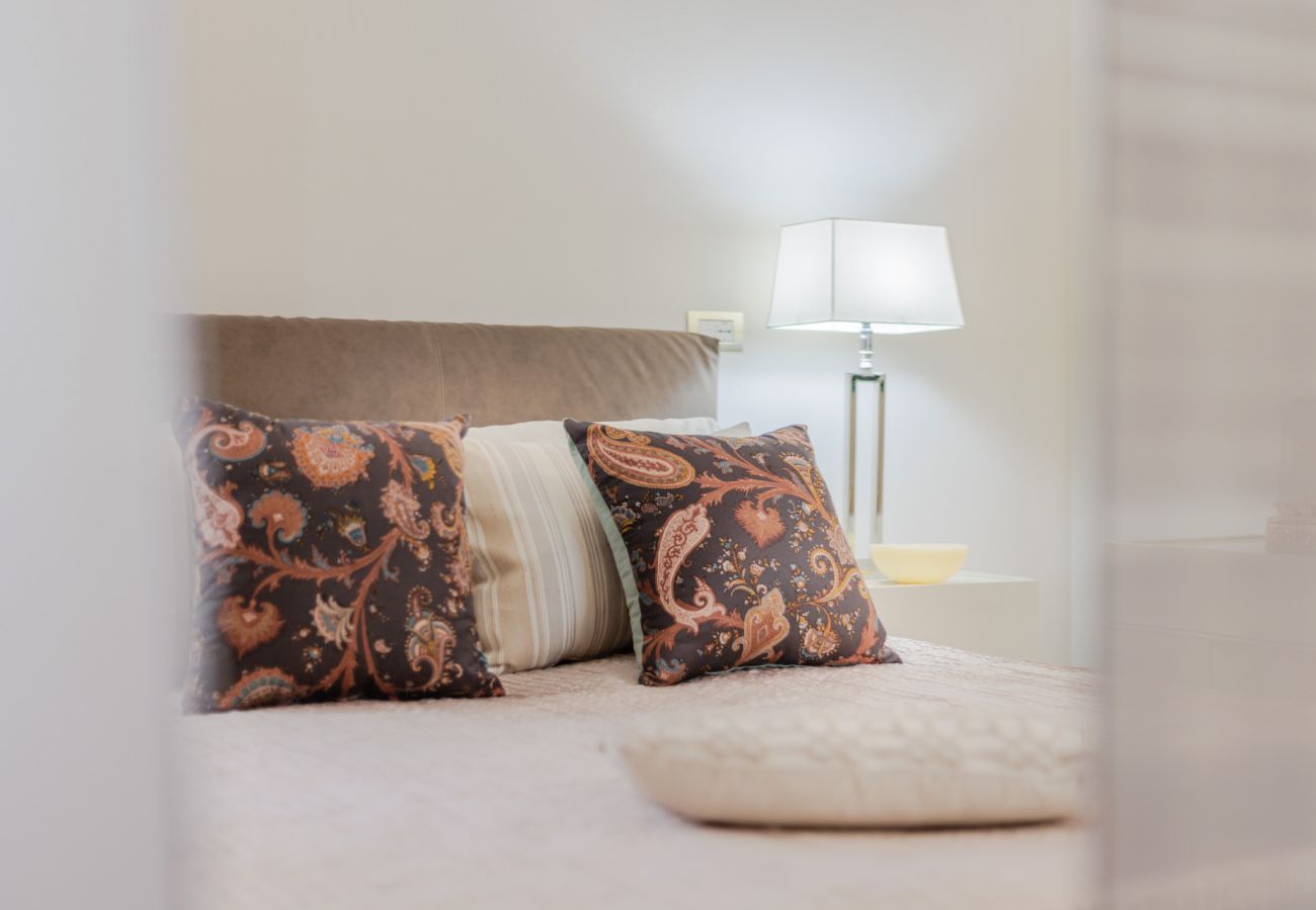 Appartement à Lucques - Luxury 3 Bedrooms Apartment with Elevator inside Lucca by the Main Square Piazza San Michele  Appartement à Lucques - Luxury 3 Bedrooms Apartment with Elevator inside Lucca by the Main Square Piazza San Michele