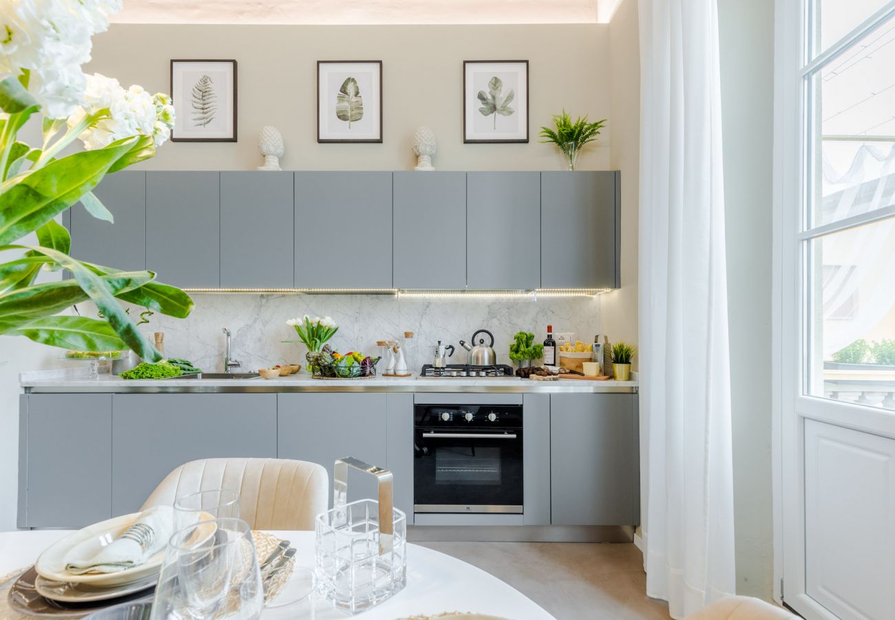 Appartement à Lucques - Casa Gina, a modern charming urban retreat with free parking by the train station and the Walls of Lucca Appartement à Lucques - Casa Gina, a modern charming urban retreat with free parking by the train station and the Walls of Lucca