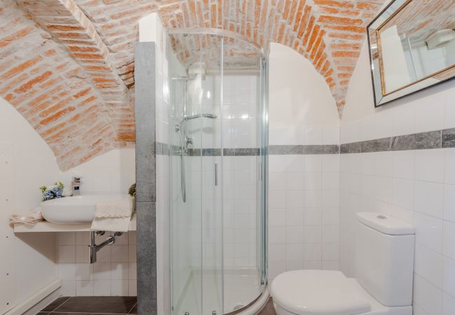 Appartement à Lucca - Smart & Stylish Studio inside the Walls of Lucca Appartement à Lucca - Smart & Stylish Studio inside the Walls of Lucca